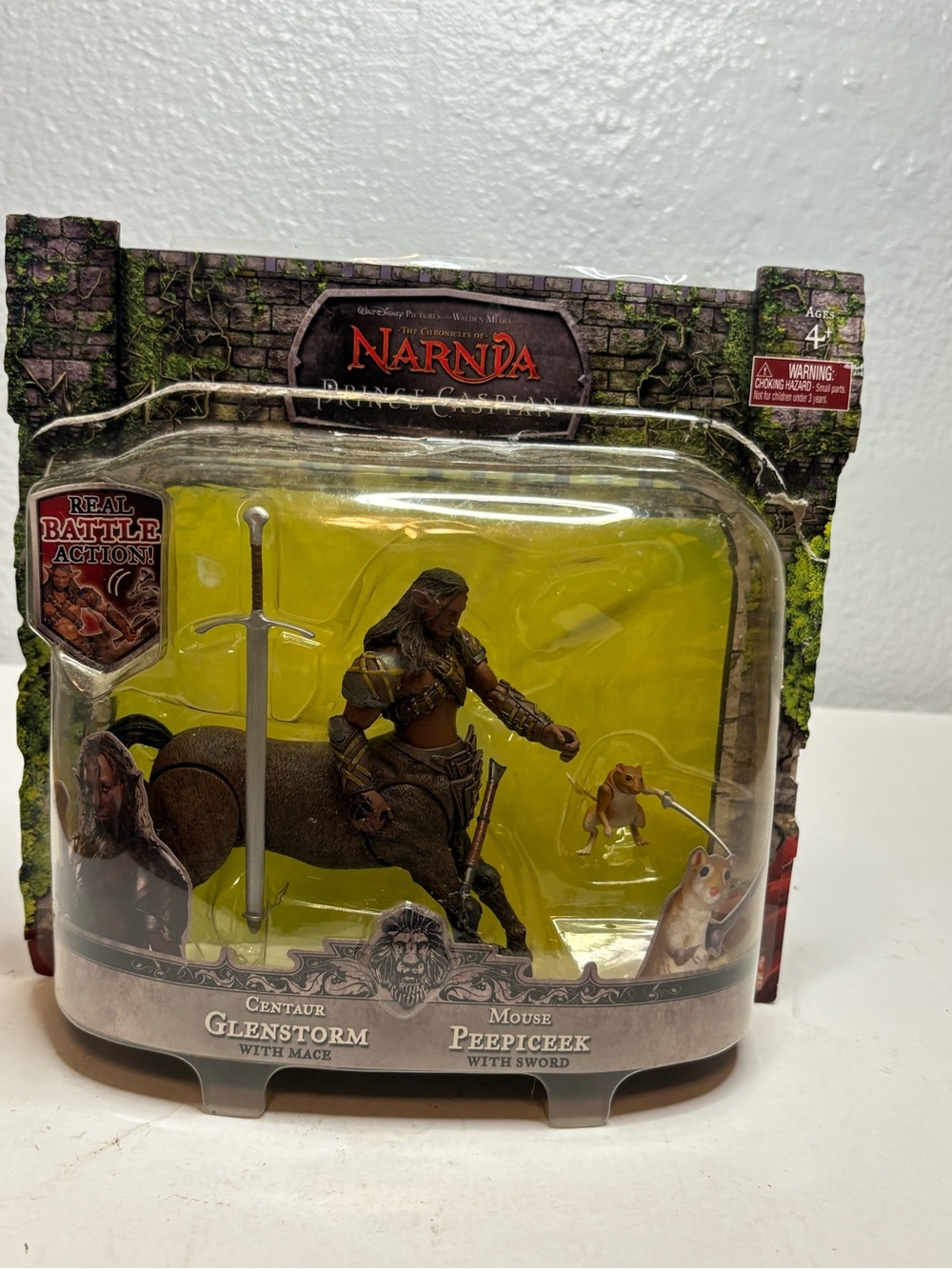 Prince Caspian Centaur Glenstorm & Mouse Peepiceek Action Figures - Brown